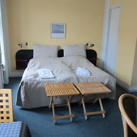 Hotel apartamentowy Byferie & 3*