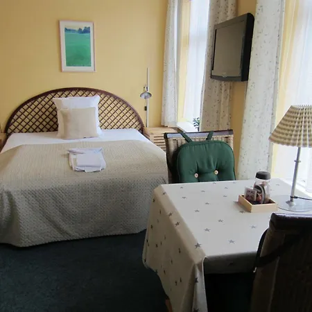 Hotel apartamentowy Byferie & 3*